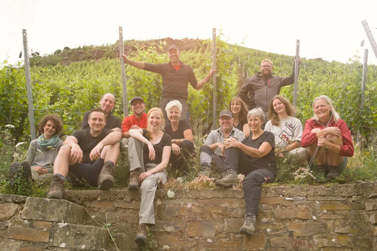 Bertram-Baltes Team vom Weingut im Weinberg